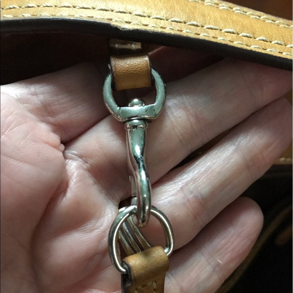 Vintage Coach Signature Bag with Dustbag - Picture 5 of 8