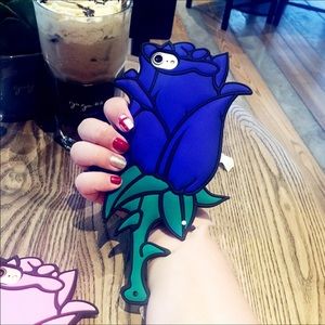 ✨iPhone 6plus blue rose silicone phone case✨