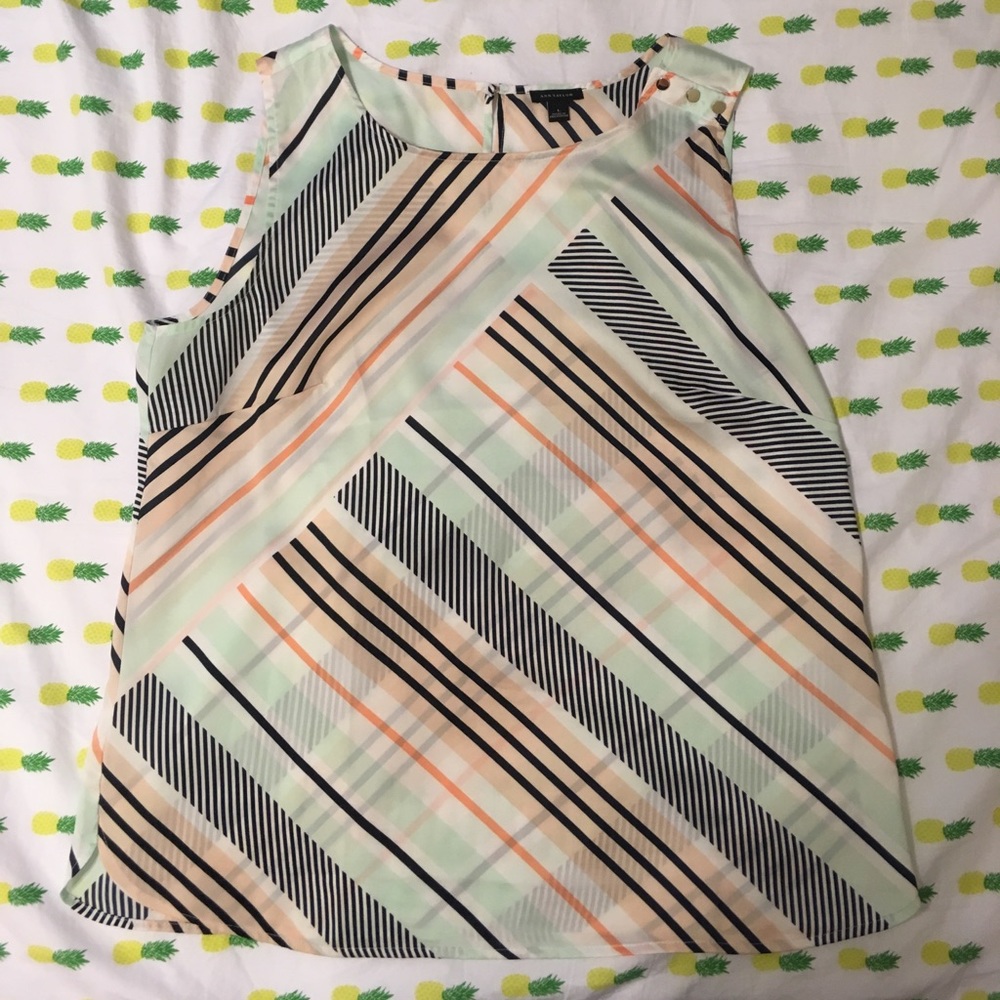 Ann Taylor sleeveless shell
