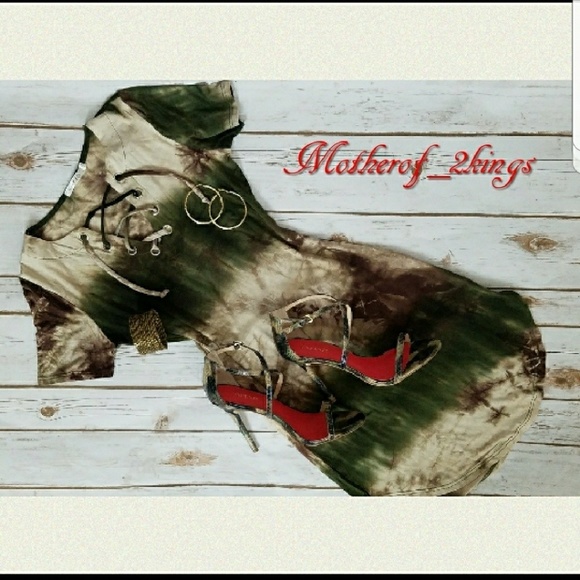 🏆HP🏆💥LAST ONE💥💚 TIE DYE "LACE UP" TEE DRESS - Picture 2 of 4