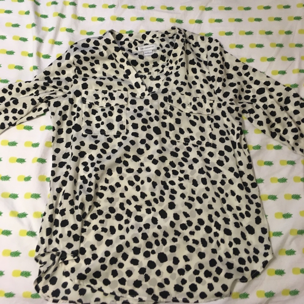 Liz Claiborne Dalmatian print 3/4 sleeve blouse