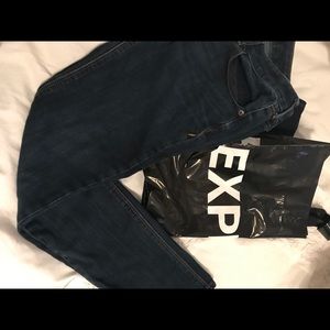 Size 2 short low rise leggings- like new