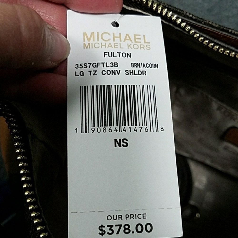 Authentic Michael Kors Leather Shoulder Bag  Purse - Picture 5 of 8
