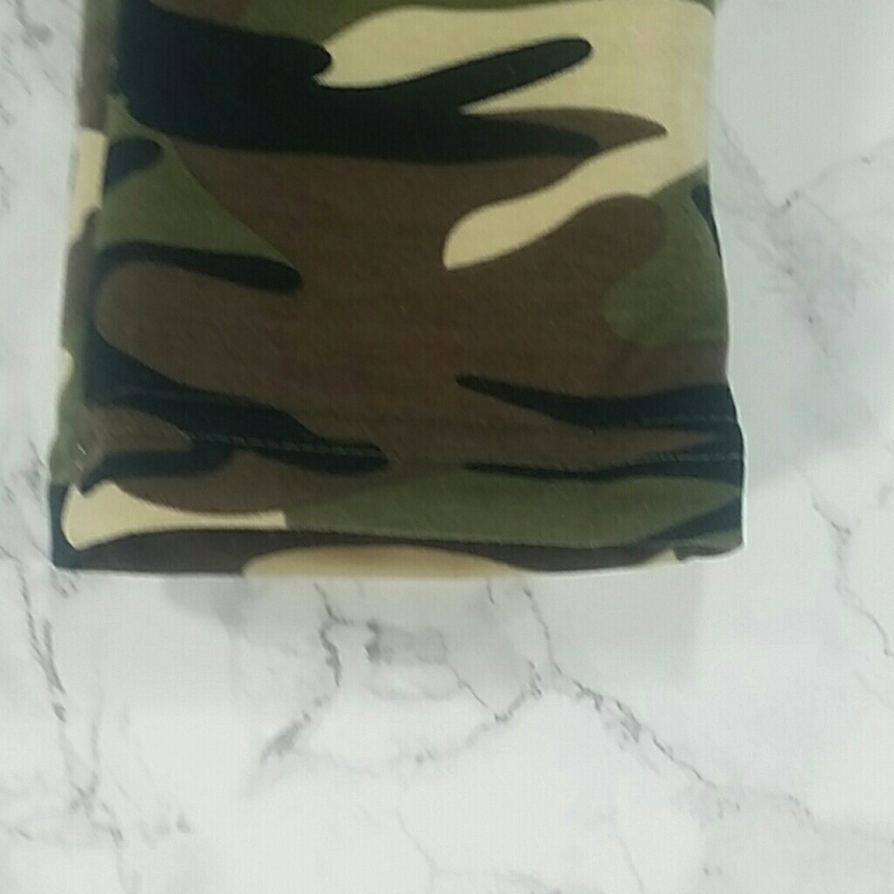 Green Camo 2 pc set. Kids :) - Picture 8 of 8