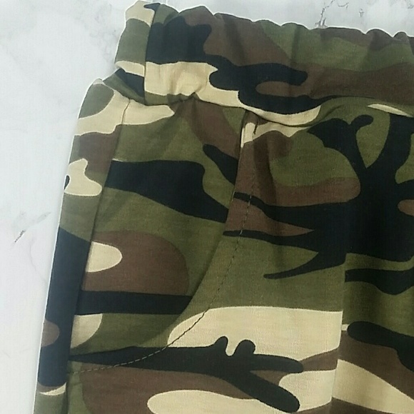 Green Camo 2 pc set. Kids  :) - Picture 6 of 8