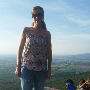 Meet your Posher, Jonnette