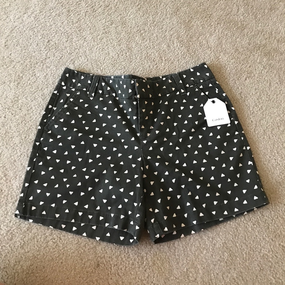 Caslon shorts