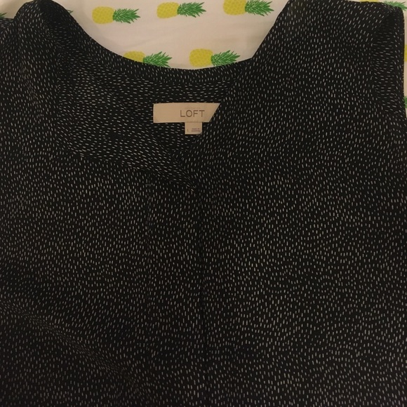 Loft sleeveless blouse - Picture 2 of 2