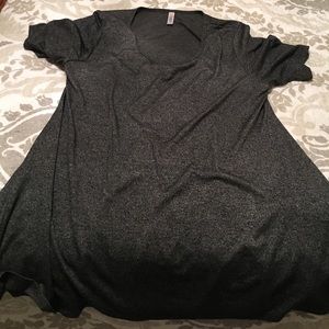REDUCED!!  Lularoe Perfect Tee
