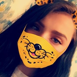 Meet your Posher, Alissa