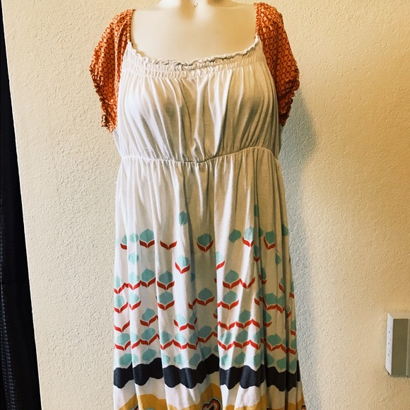 Beautiful Summer Dress - Picture 1 of 5