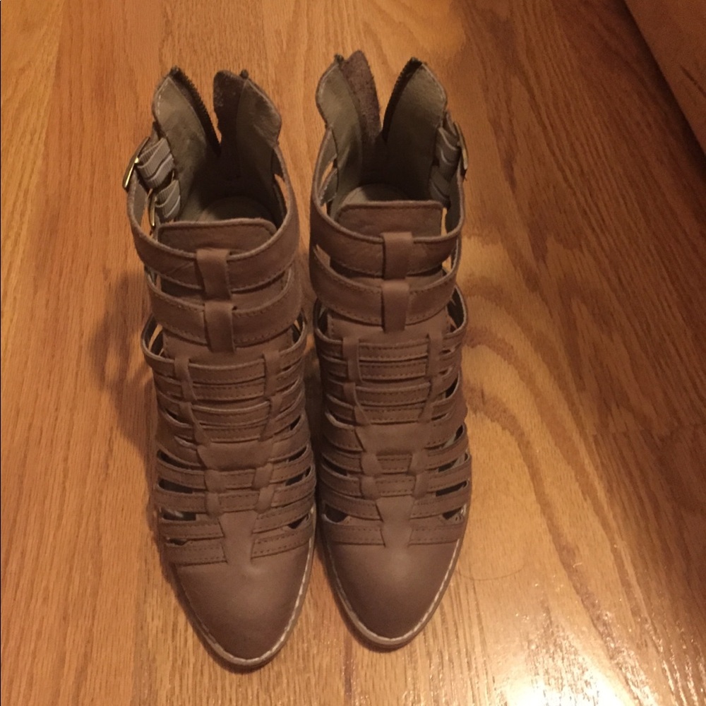 Steve Madden Frenchey