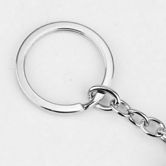 Batmobile Keychain - Picture 3 of 3