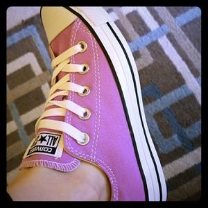 Converse All Star Chuck Taylors