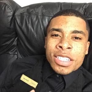 Meet your Posher, Samuel