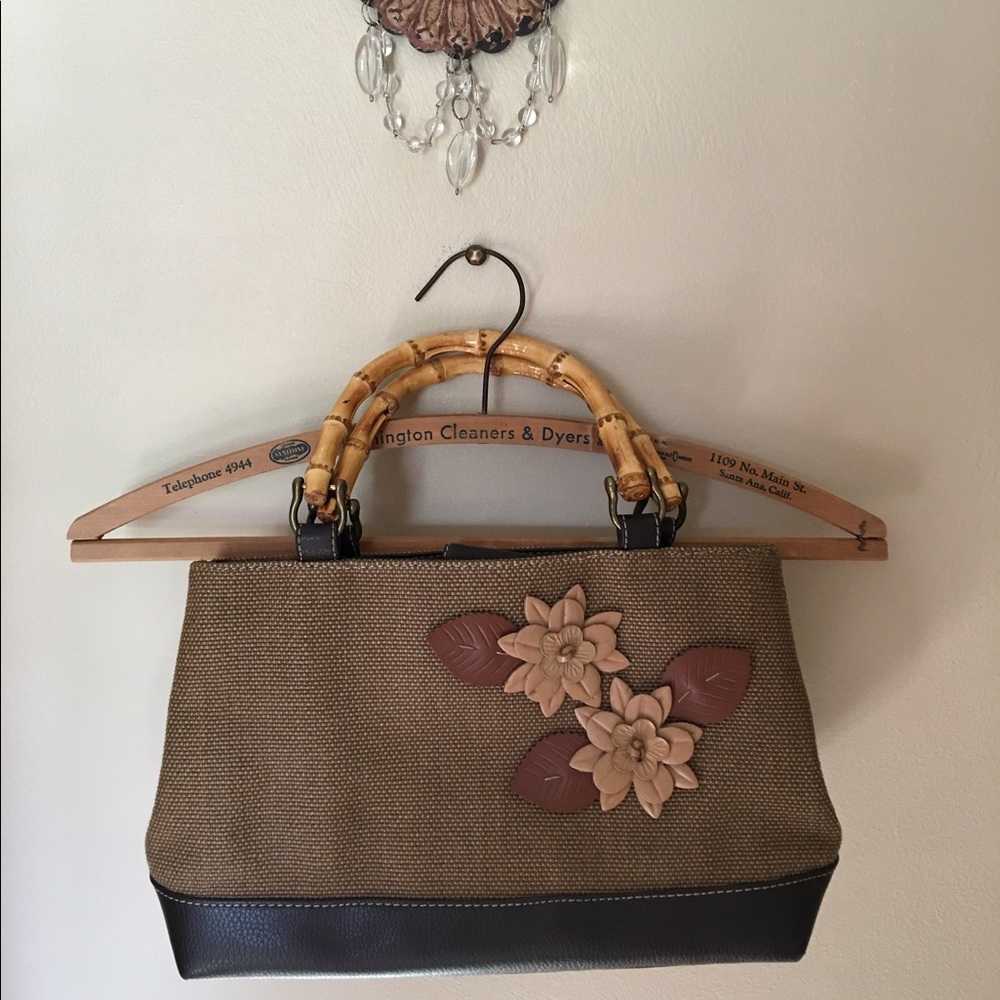Liz Claiborne small Handbag
