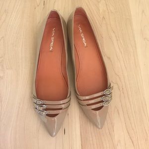 Via Spiga Beige Pointed Toe Flats with buckles