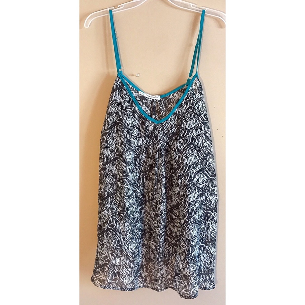 MAURICES tank