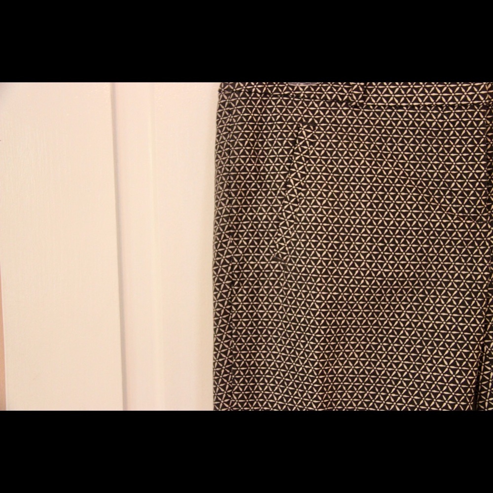 Loft Flower Pattern Gray Ankle Slacks - image 4