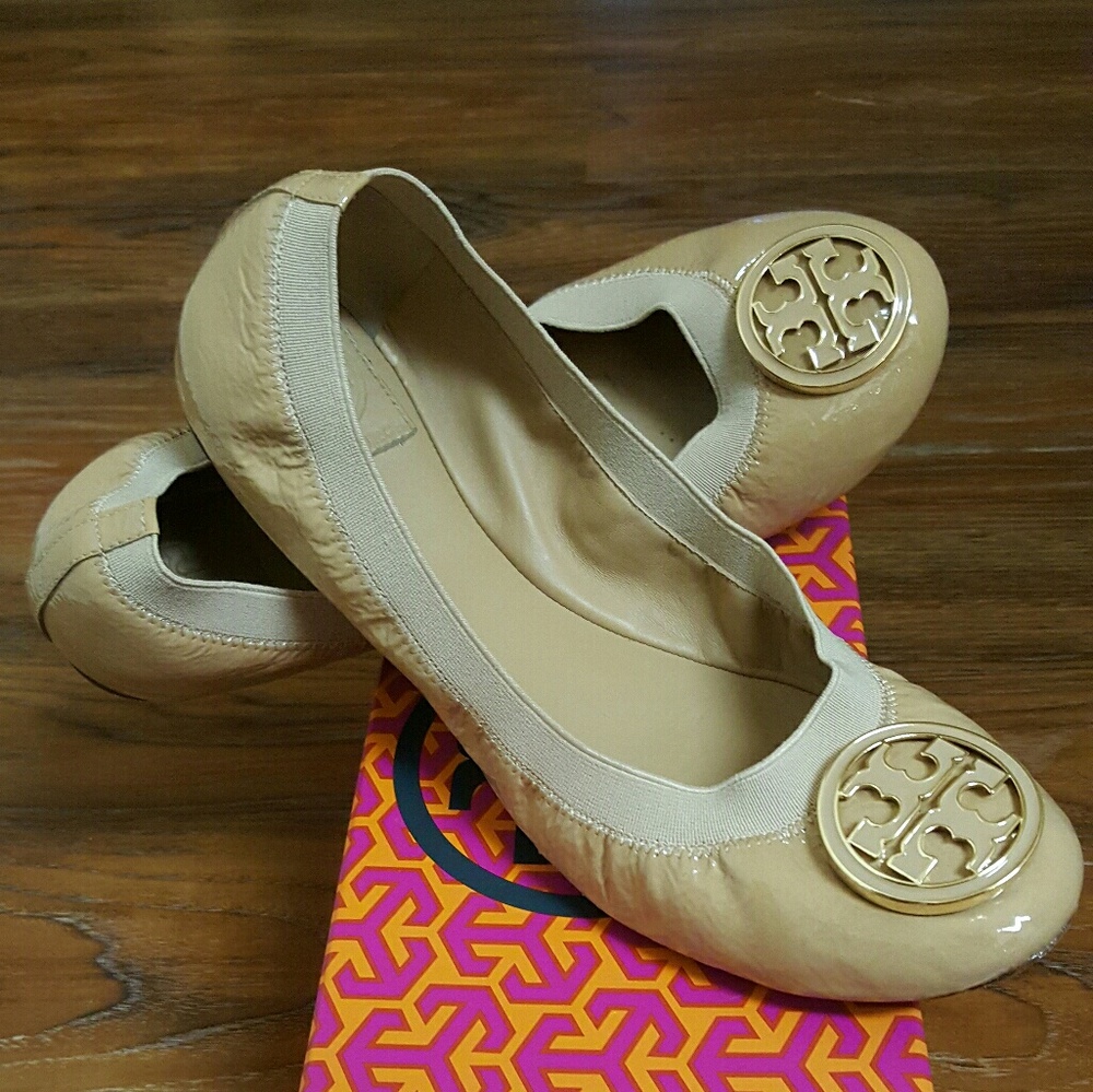 Tory Burch Caroline-Naplak/Elastic