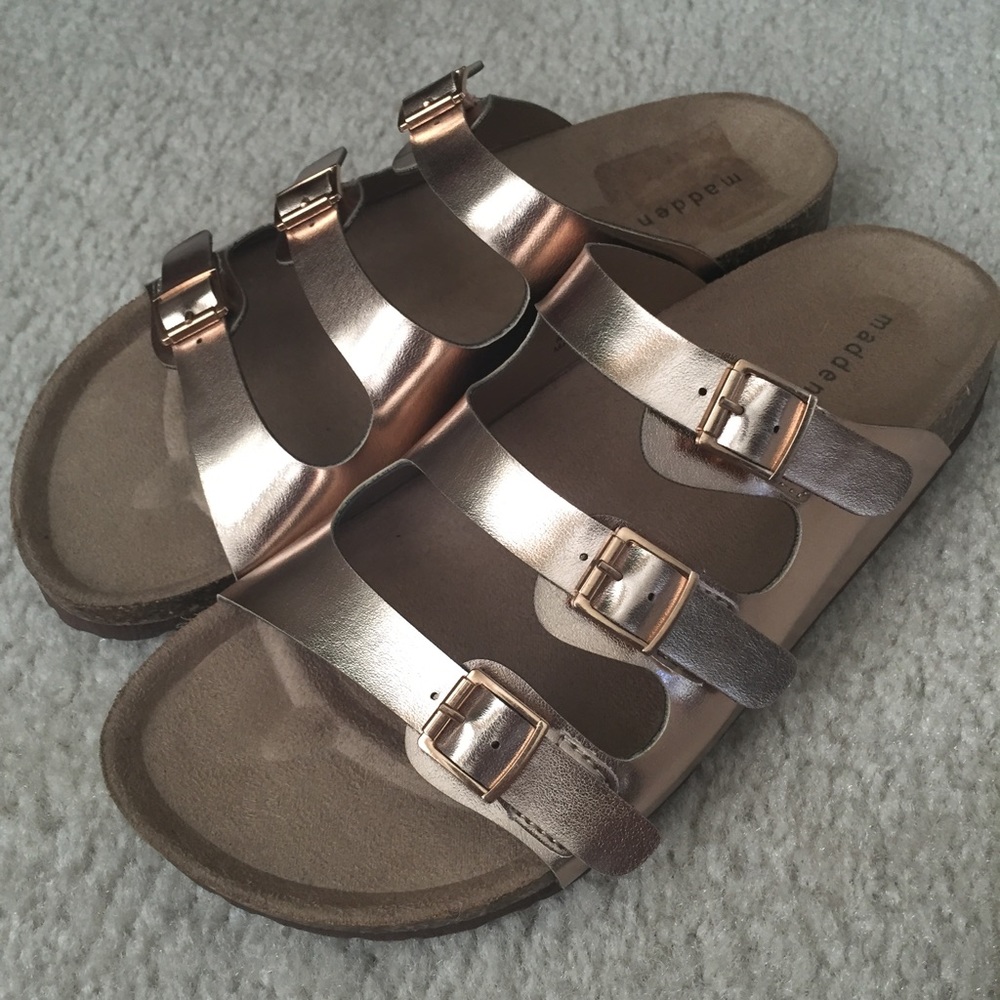 *Reduced* Madden Girl ❤️ "Percy" rose gold sandals
