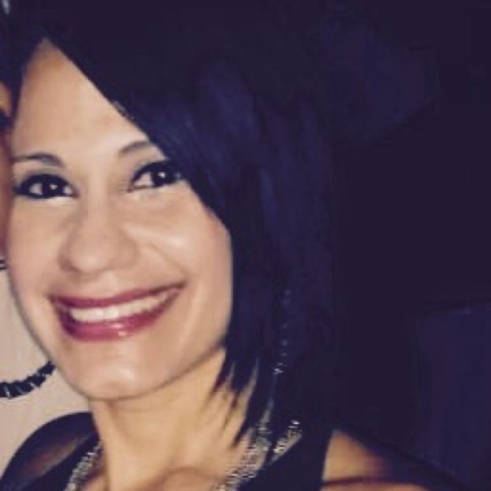 Meet your Posher, Courtney