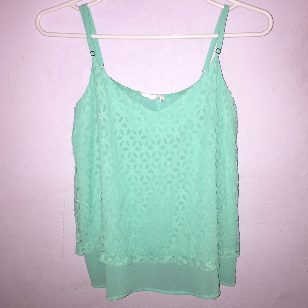 Cut out flowy crop top