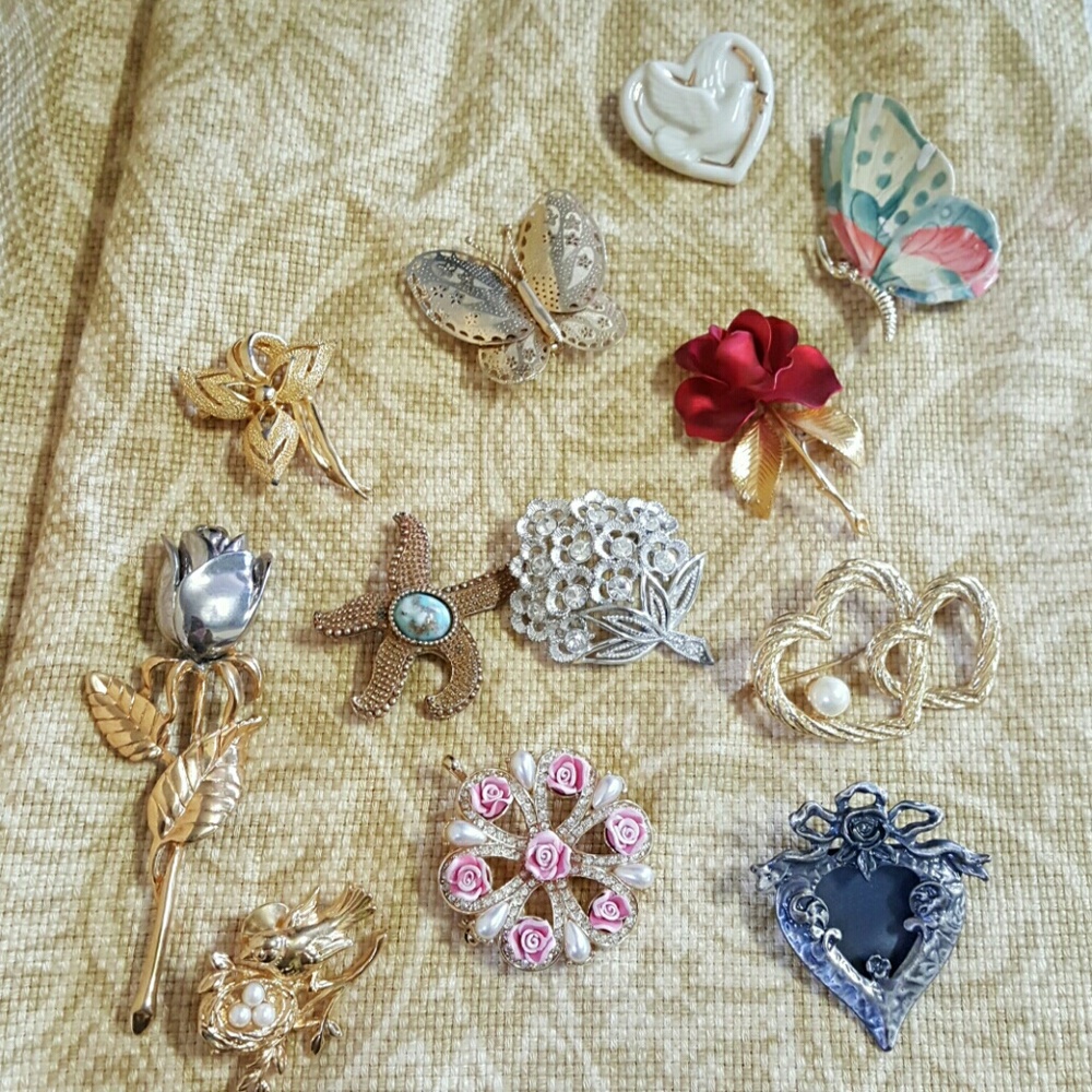 Brooch