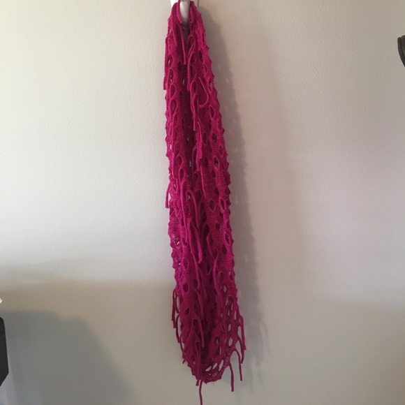 Infinity scarf - Picture 1 of 4