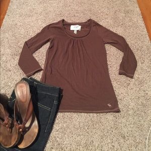 Abercrombie & Fitch, brown 3/4 sleeve shirt🌸
