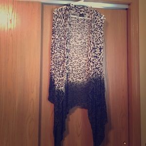 Daytrip cheetah print cardigan !