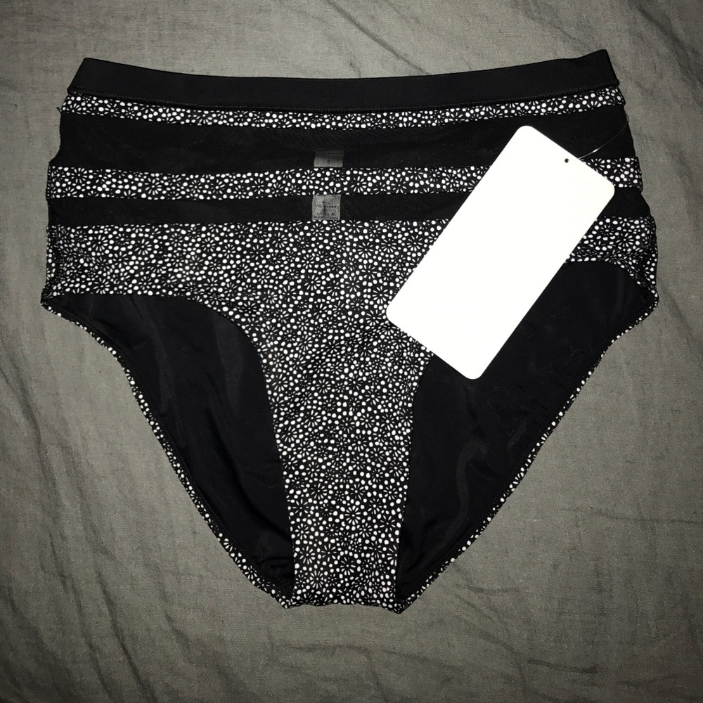 Lululemon Go With The Flow High Waist Bottoms