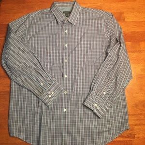 VanHeusen Men's dress shirt