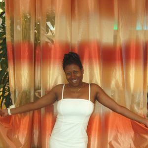 Meet your Posher, Renee