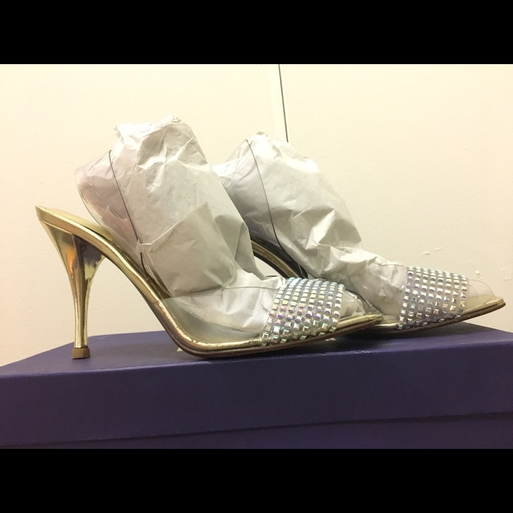 Stuart Weitzman Pale Gold Specchio Dress Heels