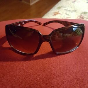 ✔REDUCED✔KENNETH COLE sunglasses