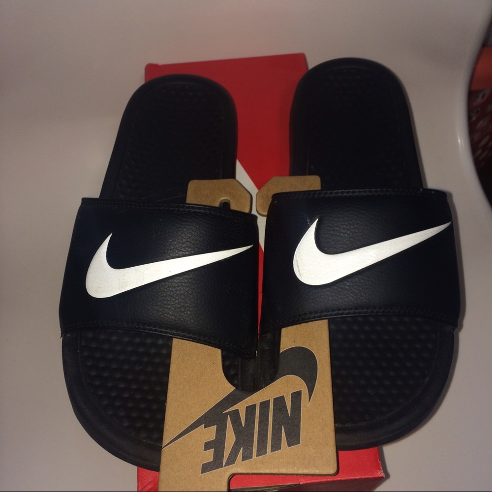 Nike slides women's
