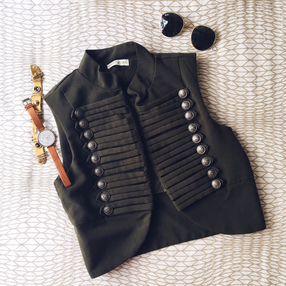 Body Central military green vest/top