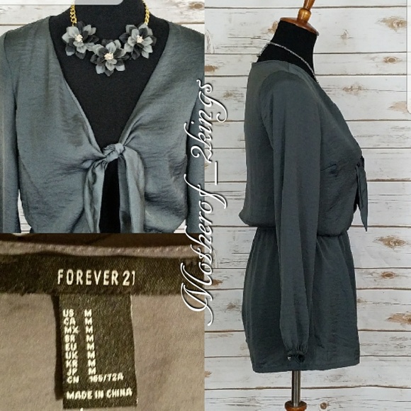 ๐  SEXY "TIE FRONT" ROMPER - Picture 3 of 4