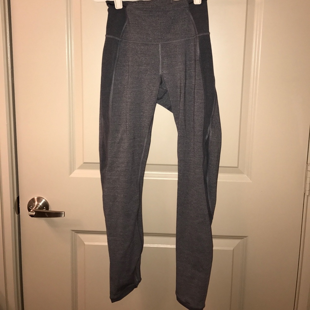 Lululemon Featherlight Tight 7/8 leggings