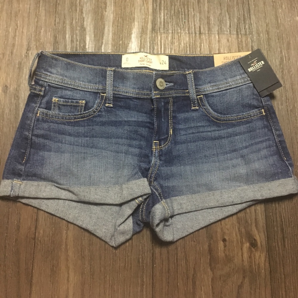 Hollister shorts(price firm)