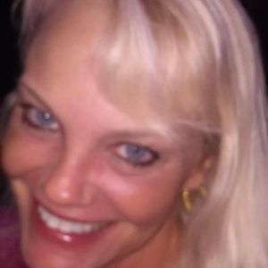 Meet your Posher, Kristin