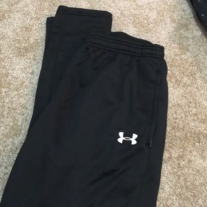 UA skinny sweats