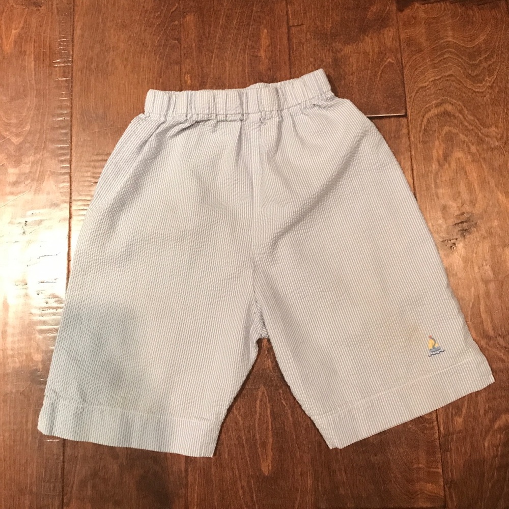 Orient Expressed. Size 6
