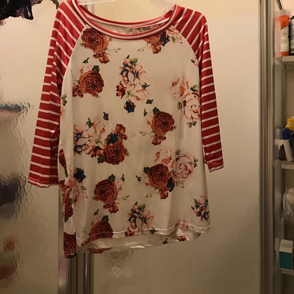 A large nice worn once shirt