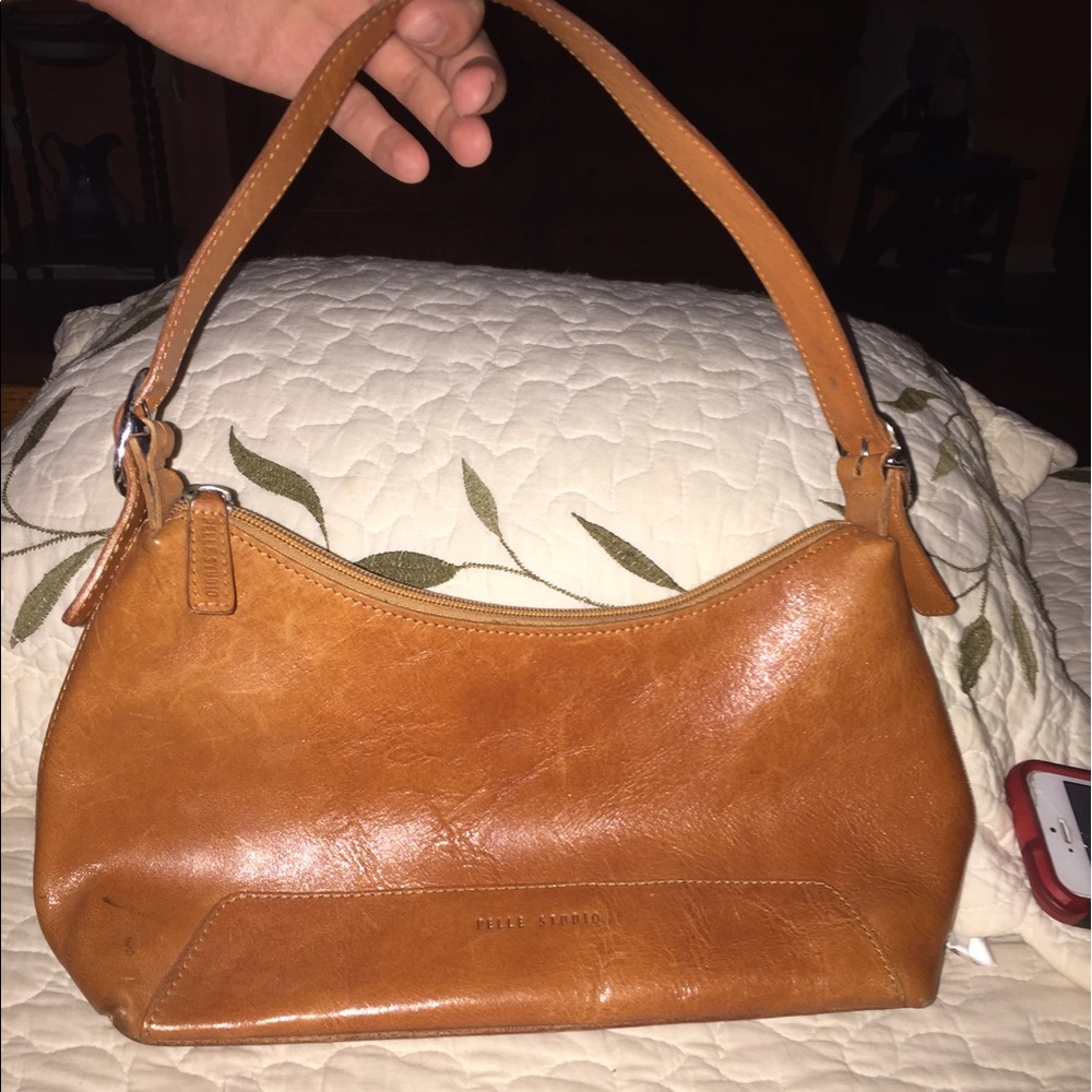 Wilson Leather Pelle Studio