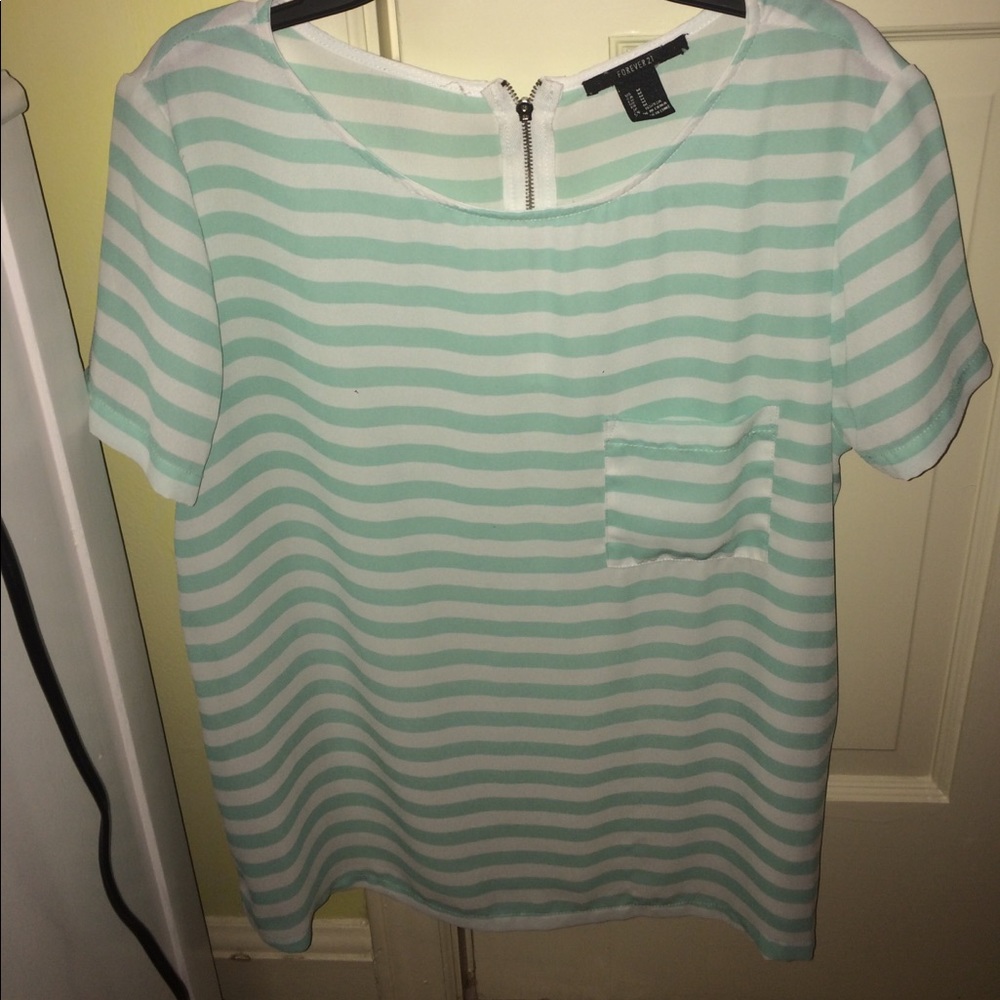 Cute, flowy summer top