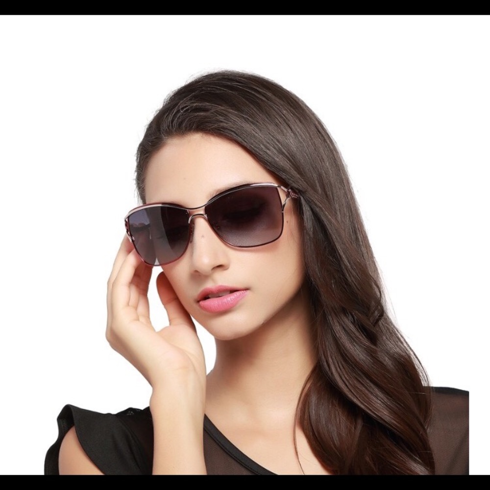 Brand new lightweight polarized black sunglasses