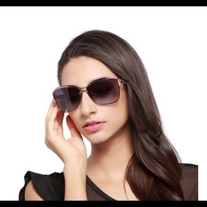 Brand new lightweight polarized black sunglasses