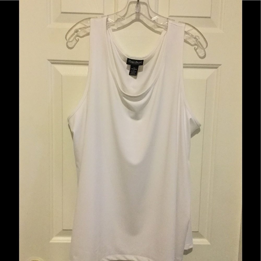 New sleeveless top